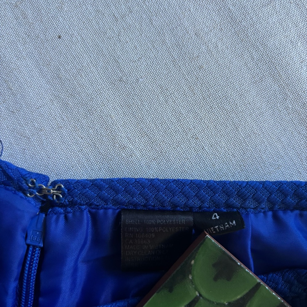 Tahari Royal Blue Blazer Skirt Suit Set Women’s Size 4 Career Office Chic - Picture 9 of 15